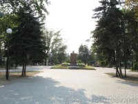 Сквер с вечным огнем