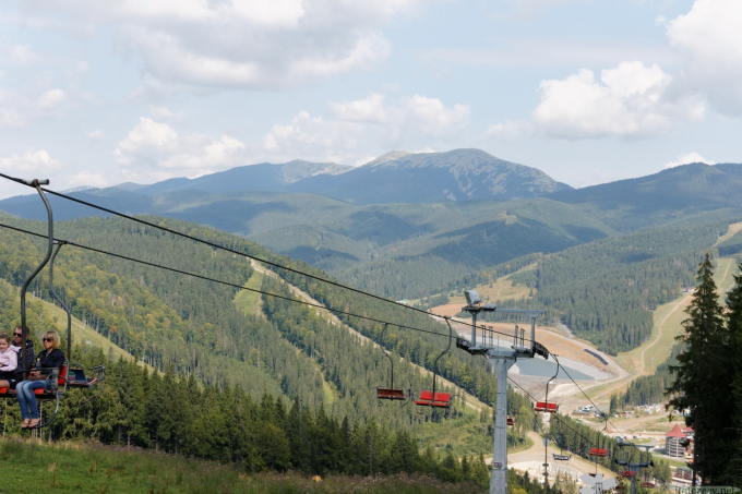 Подъемник на Буковеле.