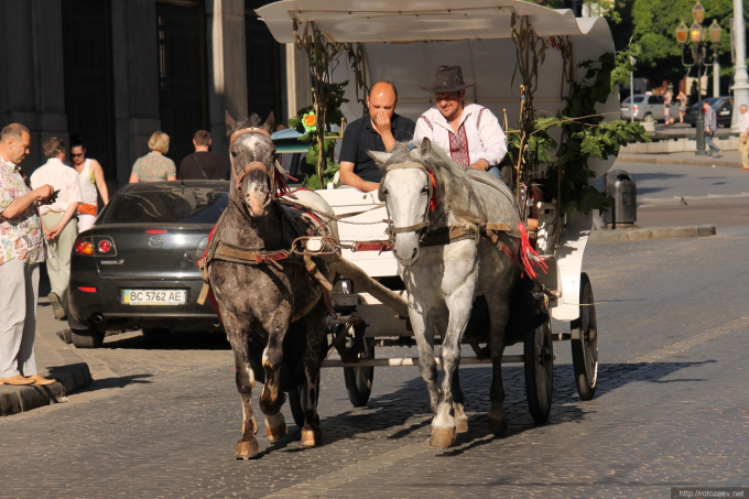 Lviv photo.