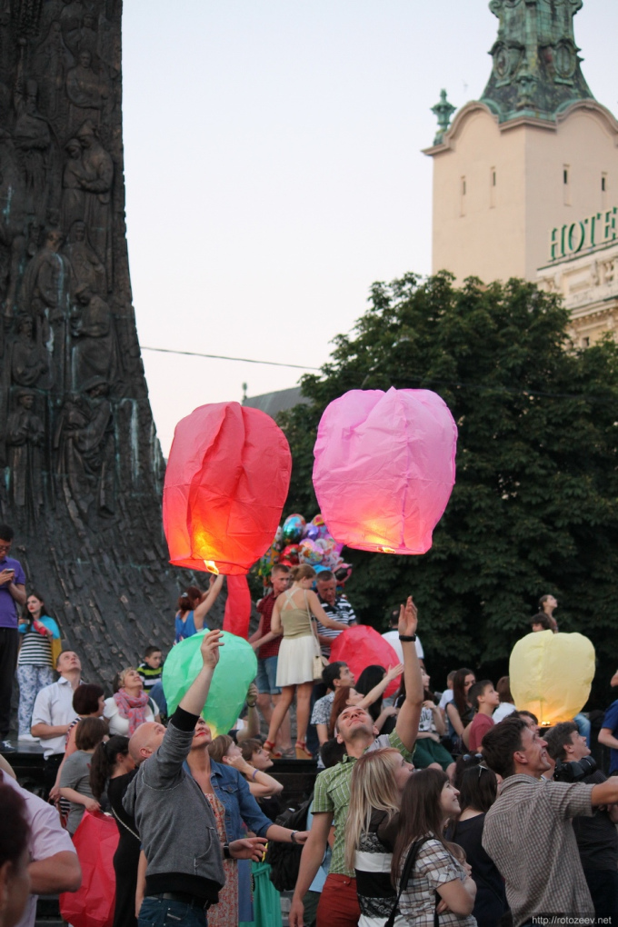 Lviv photo.